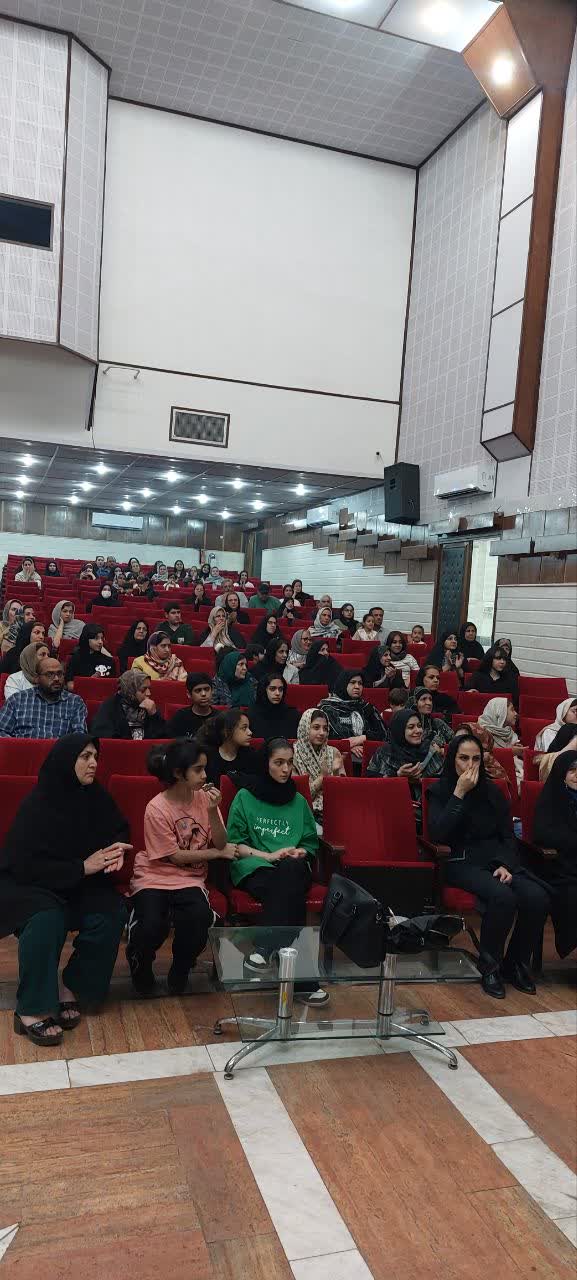 سمینار آموزشی پیشگیری از خودکشی سمینار آموزشی پیشگیری از خودکشی
